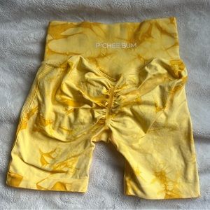 pchee bum shorts
